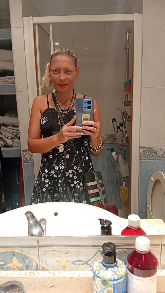 722513834: Chica busca chico en Zaragoza