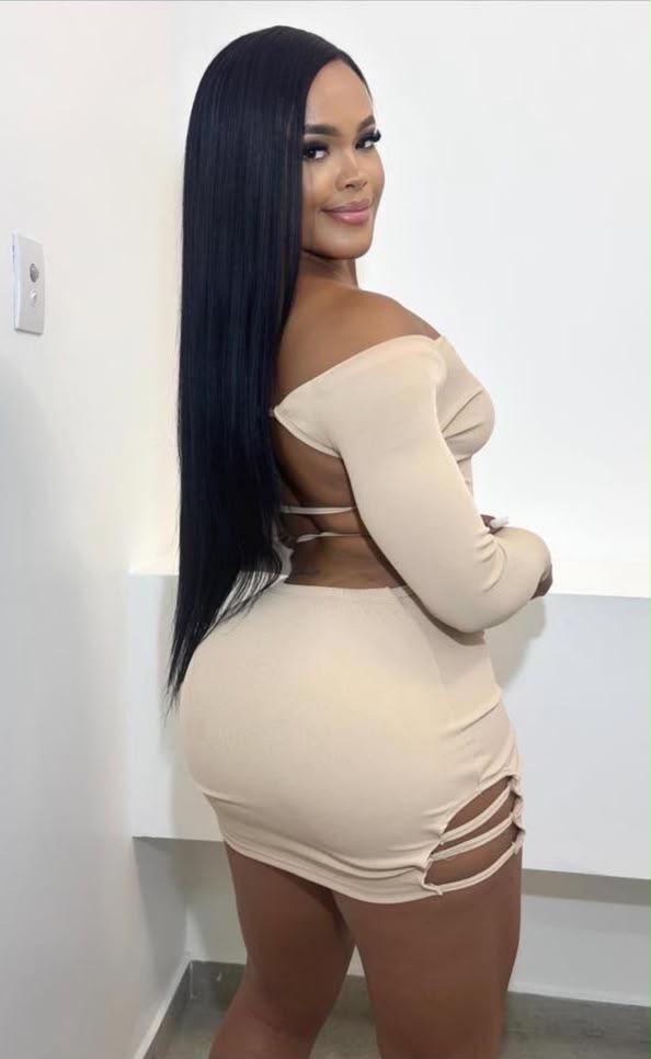 631382288: Chica busca chico en Cádiz