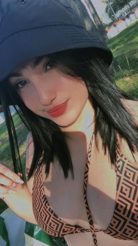 658208227: Chica busca chico en Pontevedra