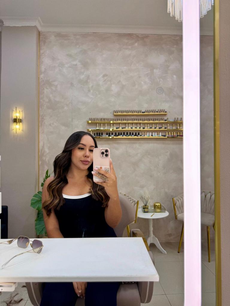 603916878: Chica busca chico en Málaga