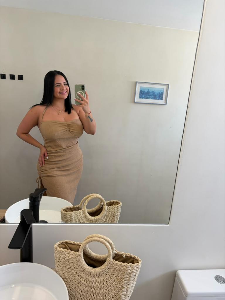 637869938: Chica busca chico en Huesca