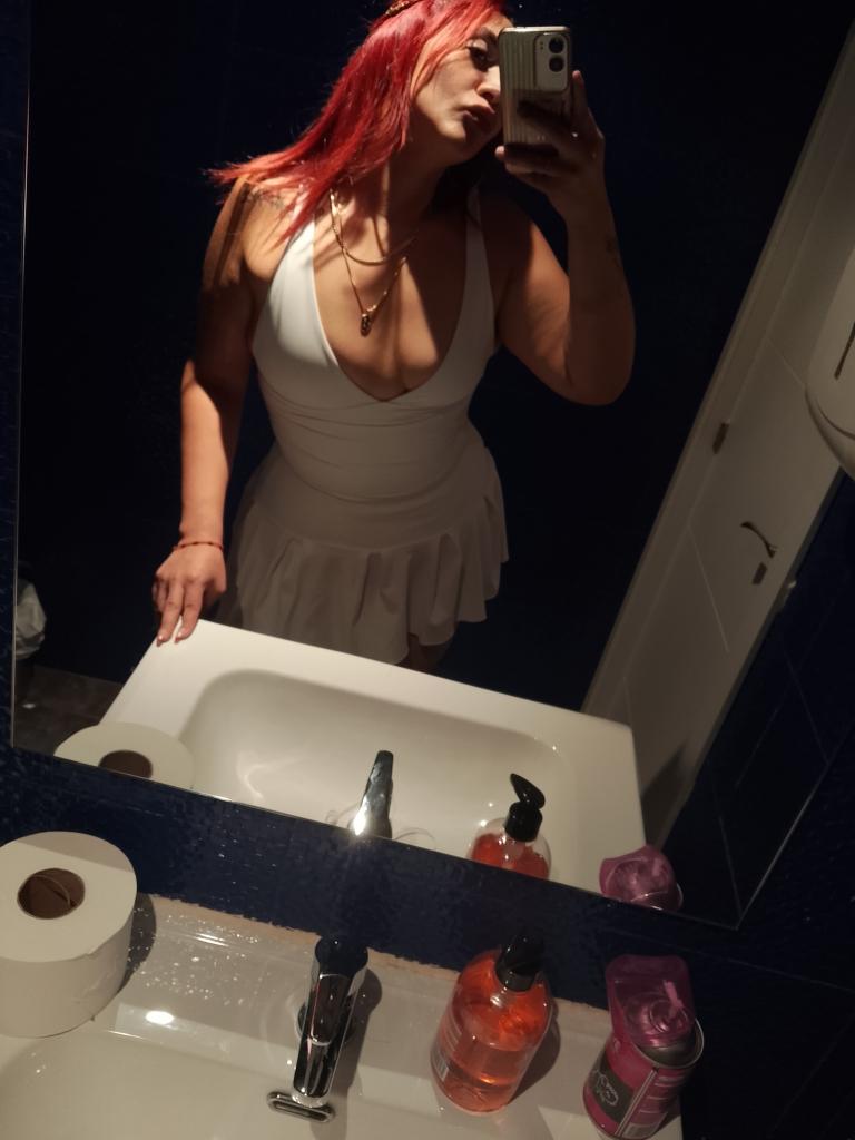607250017: Chica busca chico en Madrid