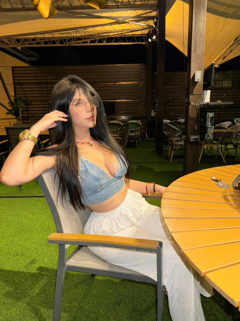 645942130: Chica busca chico en Albacete