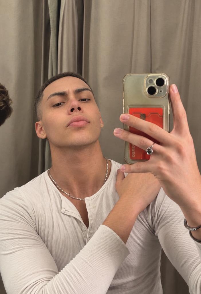 602369588: Chico busca chica en Mallorca