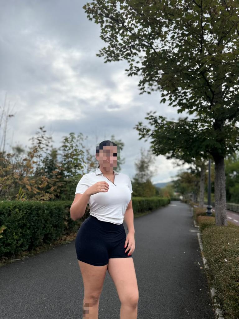 641404058: Chica busca chico en Madrid