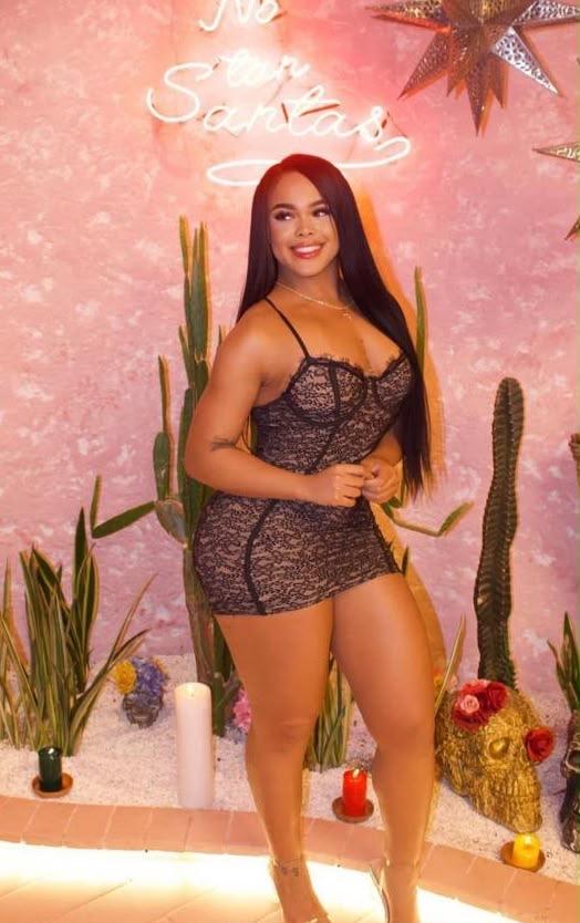 631382288: Chica busca chico en Cádiz