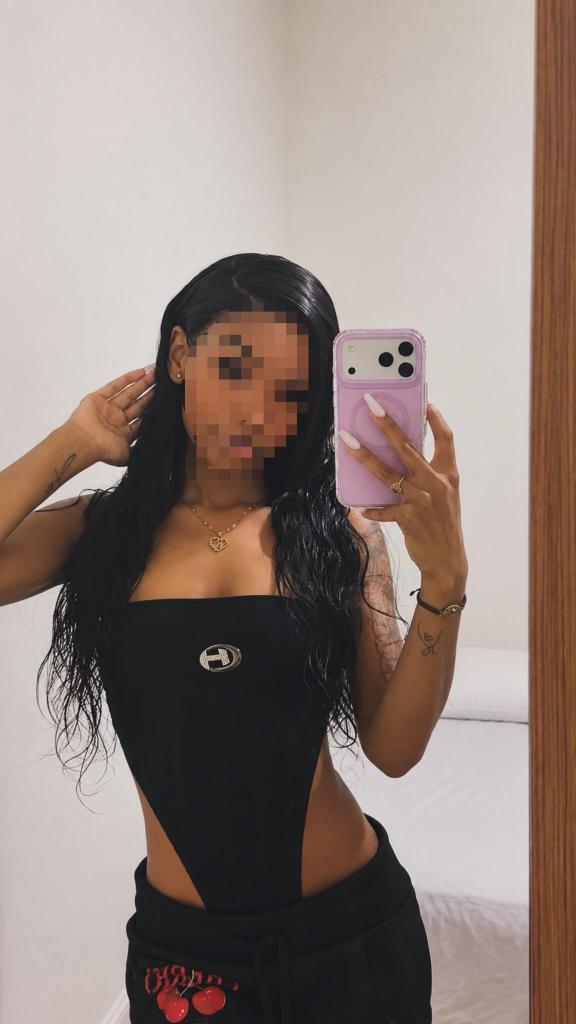 663207952: Chica busca chico en Zaragoza