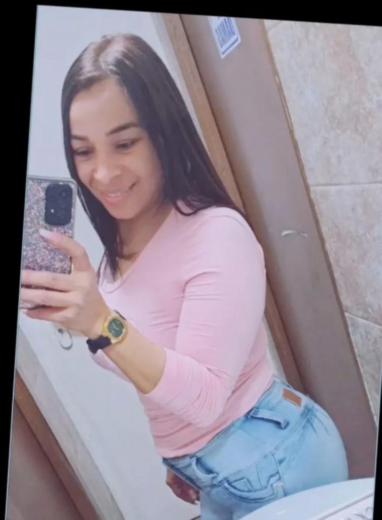 658168738: Chica busca chico en Pontevedra