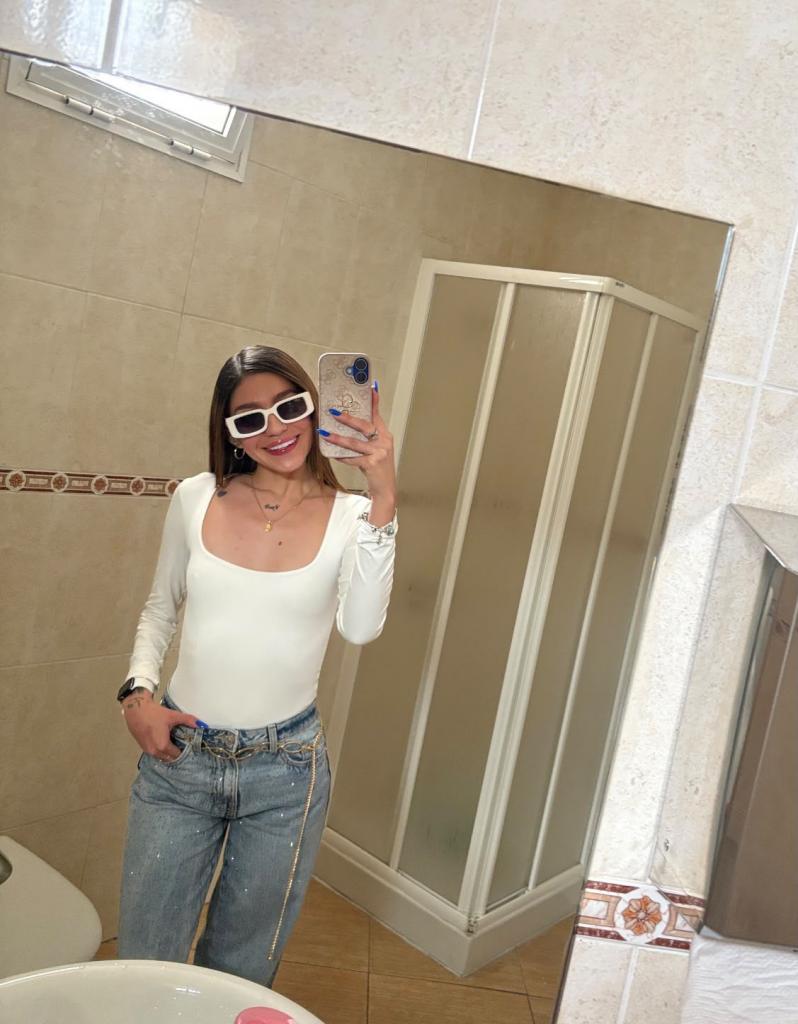 672875699: Chica busca chico en Madrid