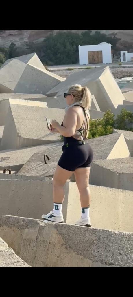 603220362: Chica busca chico en Ibiza