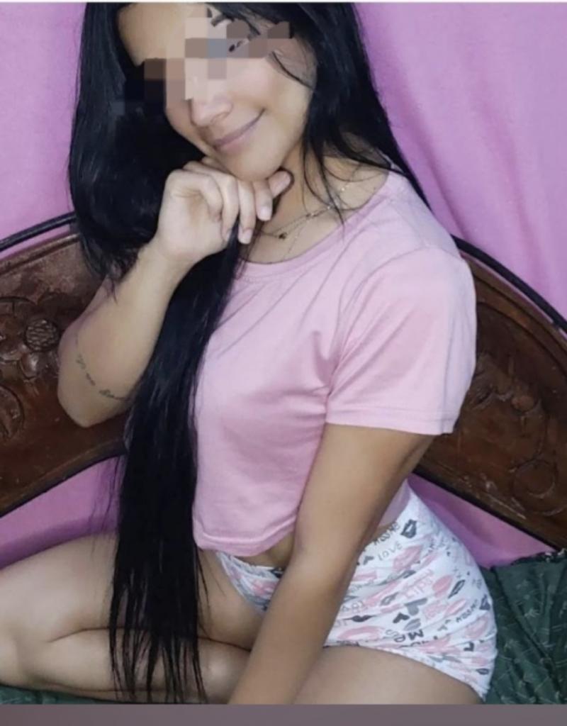 Chica busca chico en Barcelona: 
