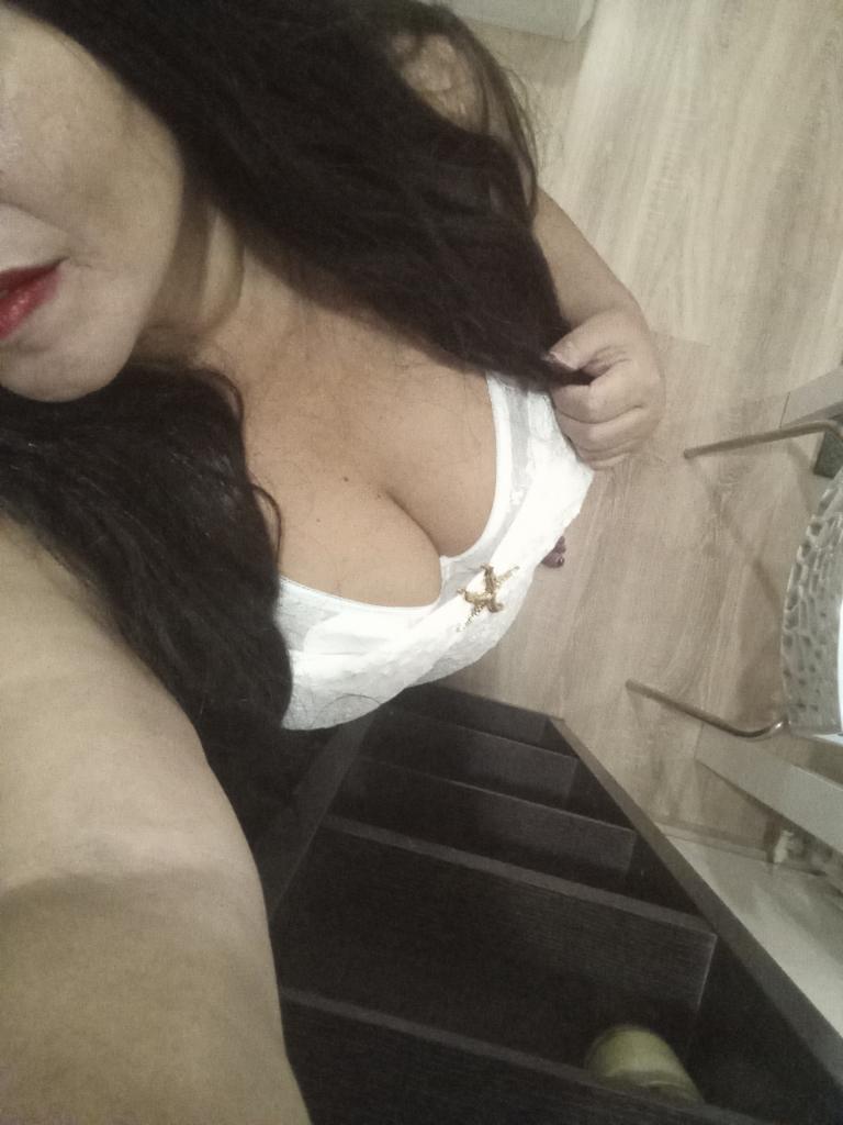 Chica busca chico en Zaragoza: 
