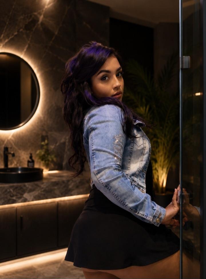 643935634: Chica busca chico en Barcelona