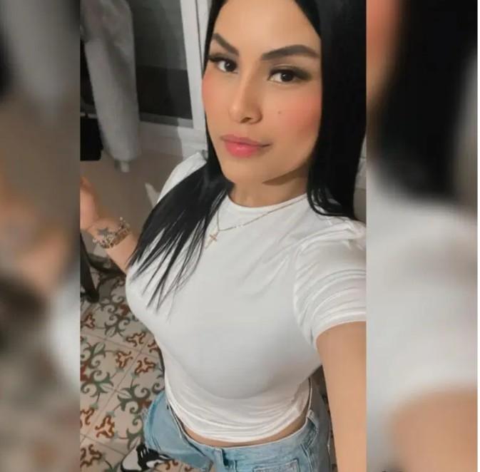 689889664: Chica busca chico en Alicante