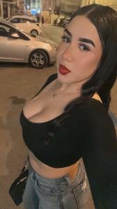 654725292: Chica busca chico en Cádiz