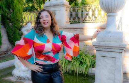 612296954: Chica busca chico en Valencia