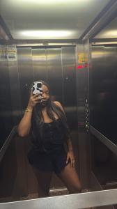 631774324: Chica busca chico en Madrid