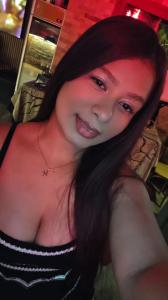 667891530: Chica busca chico en Gerona