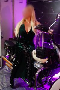 613790485: Chica busca chico en Burgos