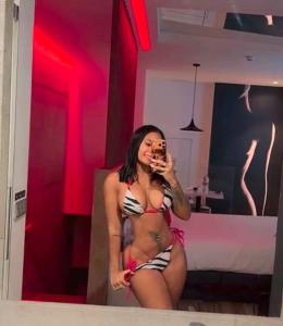 604145870: Chica busca chico en Valencia