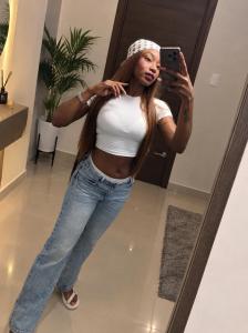 663092691: Chica busca chico en Mallorca