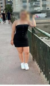 642813177: Chica busca chico en La Coruña