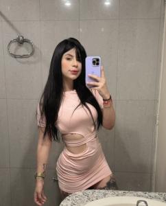 645942130: Chica busca chico en Albacete