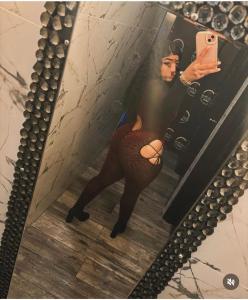 631201726: Chica busca chico en Cádiz