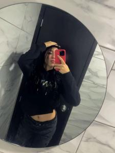 644987869: Chica busca chico en Barcelona