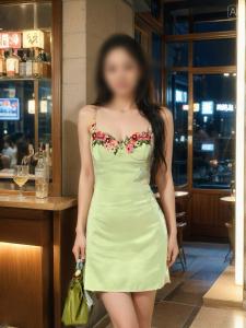 687646000: Chica busca chico en Valencia
