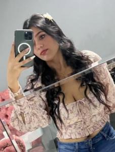 641320850: Chica busca chico en Sevilla