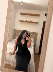 613960826: Chica busca chico en Madrid