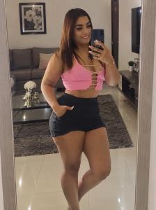 643935634: Chica busca chico en Barcelona