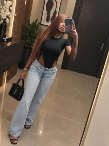 663092691: Chica busca chico en Mallorca