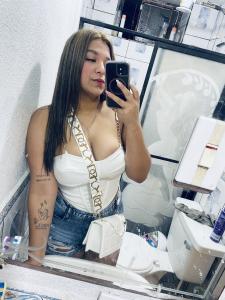 657256199: Chica busca chico en Sevilla