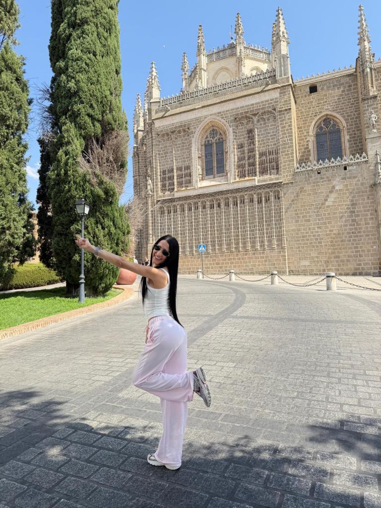 631407771: Chica busca chico en Tenerife