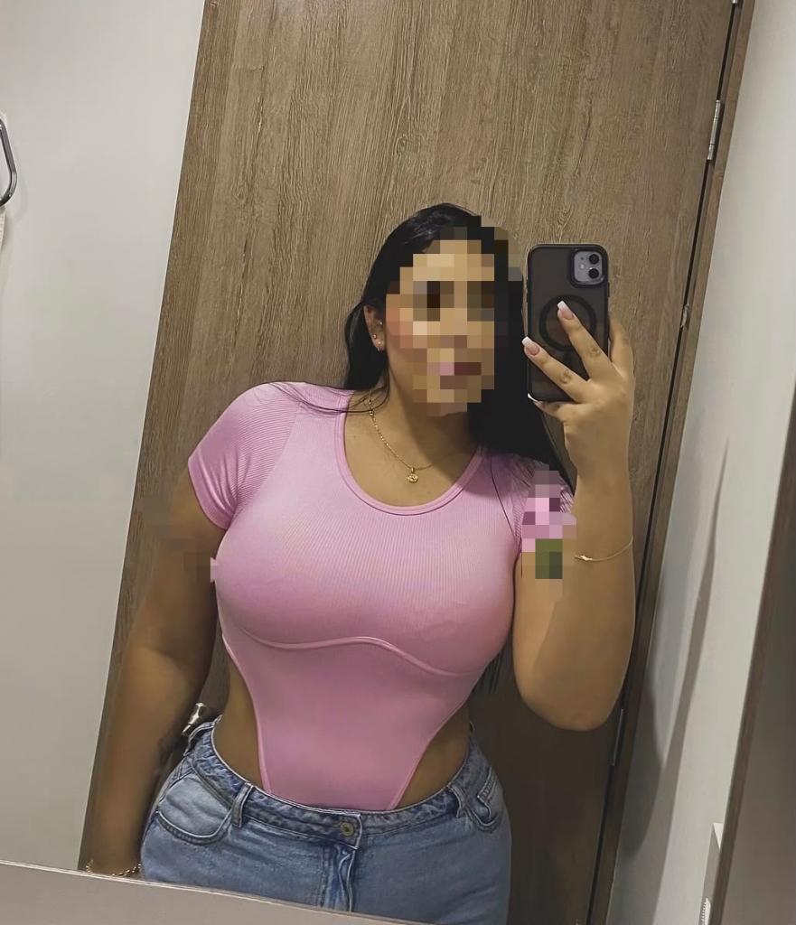 632809793: Chica busca chico en Málaga