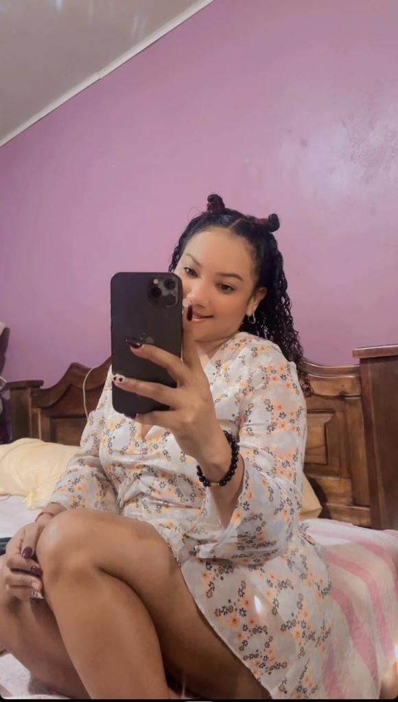 624265458: Chica busca chico en Almería