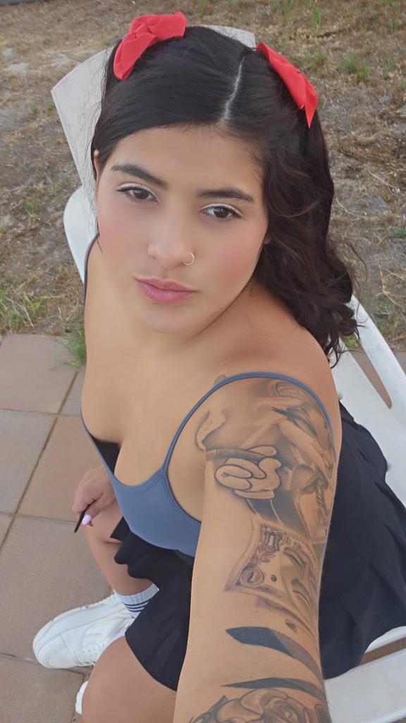Chica busca chico en Cádiz: 