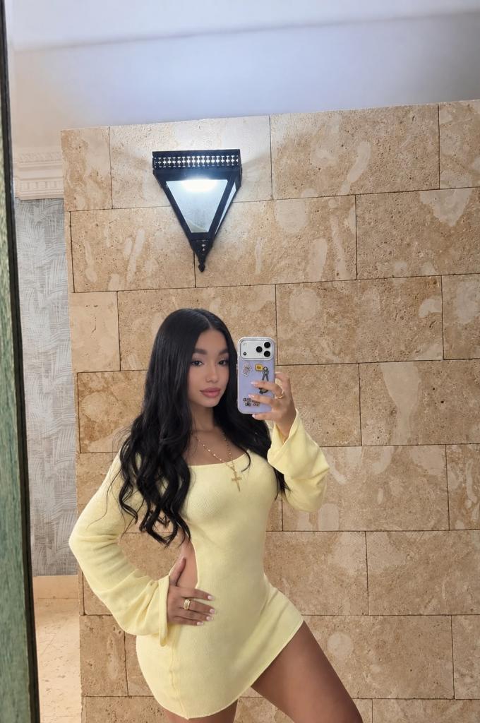 612287754: Chica busca chico en La Coruña