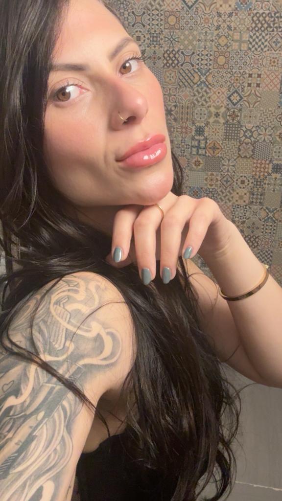 666314466: Chica busca chico en Ibiza