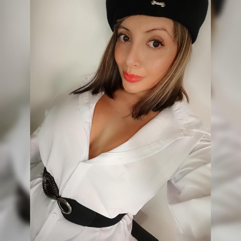 643817353: Chica busca chico en Ávila