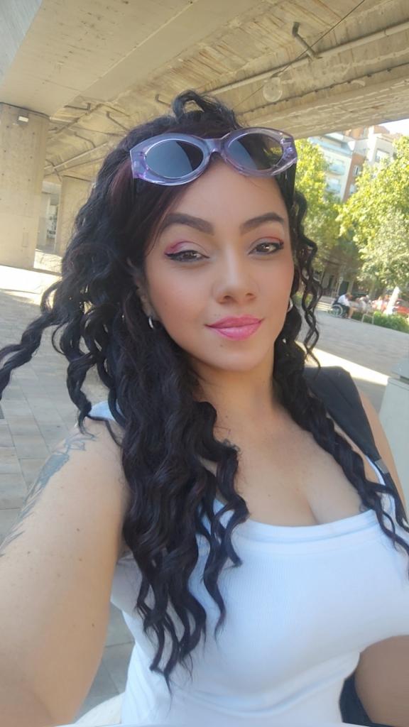 Chica busca chico en Barcelona: 