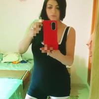613551676: Chica busca chico en Ibiza