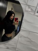 711222942: Chica busca chico en Barcelona