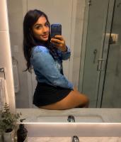 643935634: Chica busca chico en Barcelona