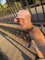 623631703: Chico busca chica en Barcelona