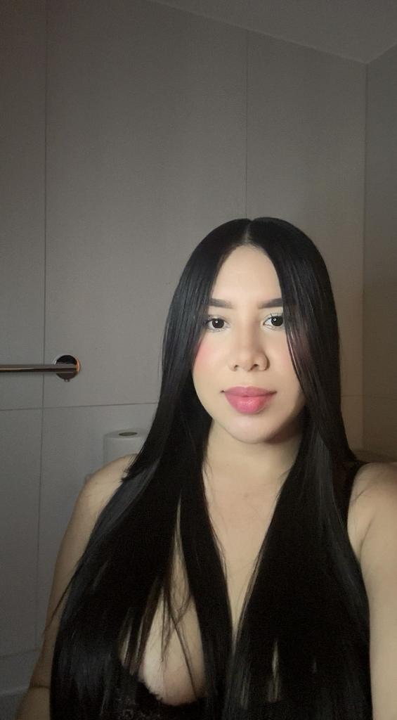 Chica busca chico en Cádiz: 
