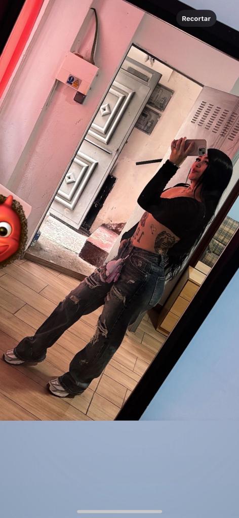 Chica busca chico en Almería: 