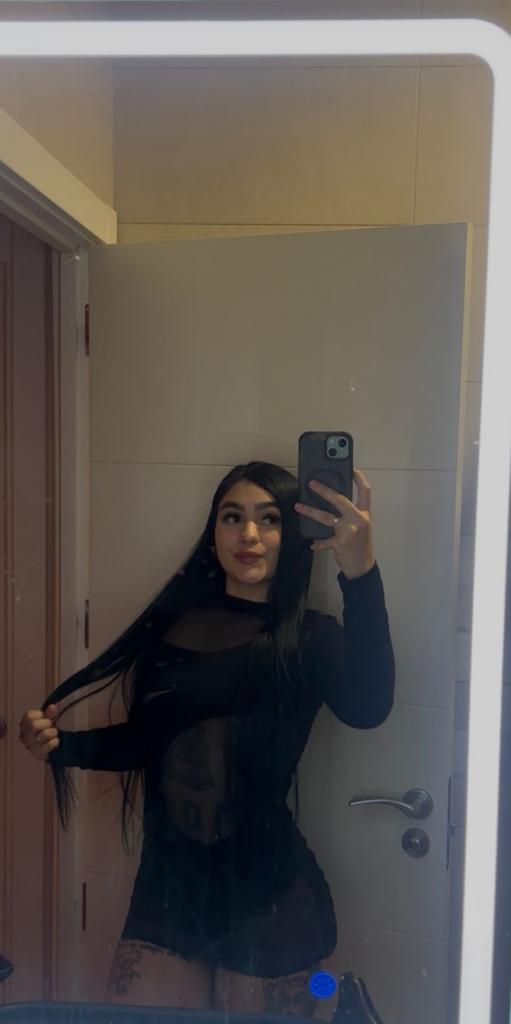 Chica busca chico en Almería: 